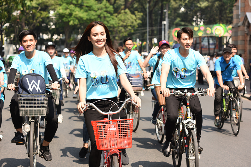 Họp[-]công[-]bố[-]và[-]ra[-]quân[-]phát[-]động[-]Chiến[-]dịch[-]Giờ[-]Trái[-]đất[-]2017[-]tại[-]TP[-]HCM
